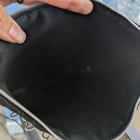 Givenchy pouch - Picture 7 of 11